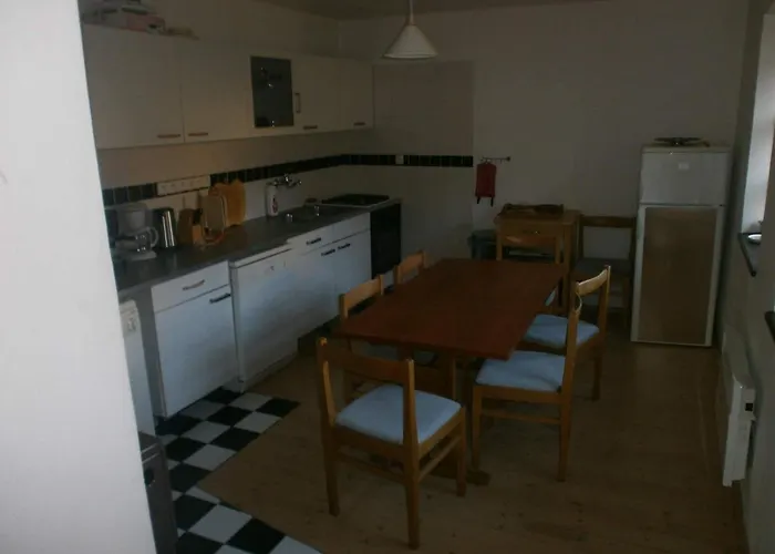 House 4*